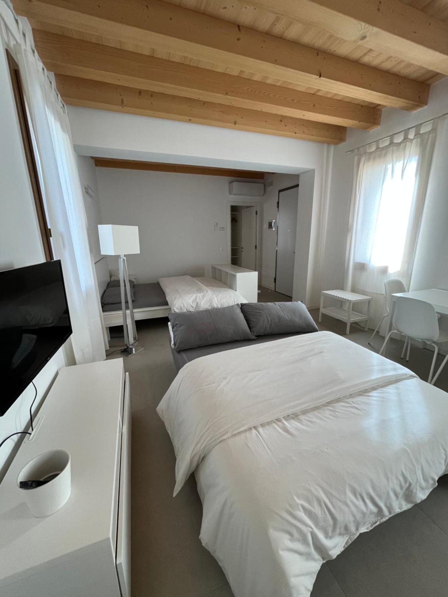 Residence Duomo Castelfranco Vêneto Quarto foto